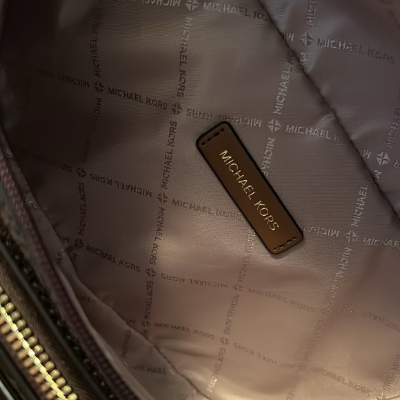 Michael Kors Belt Bag - Picture 5 of 9